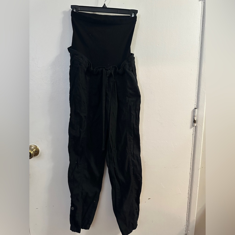 Motherhood Maternity 3pc Bottoms - Picture 13 of 16